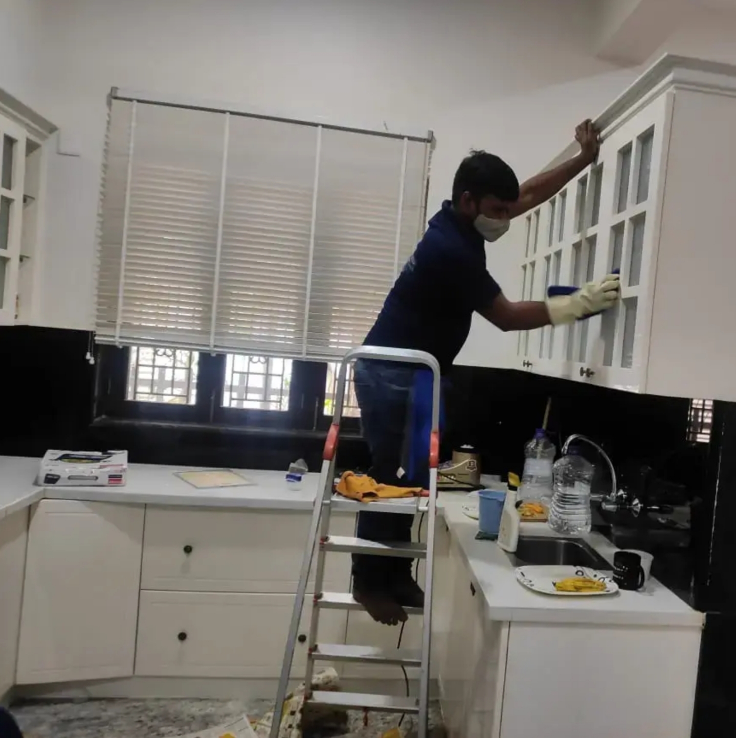 Kitchen Deep Cleaning
